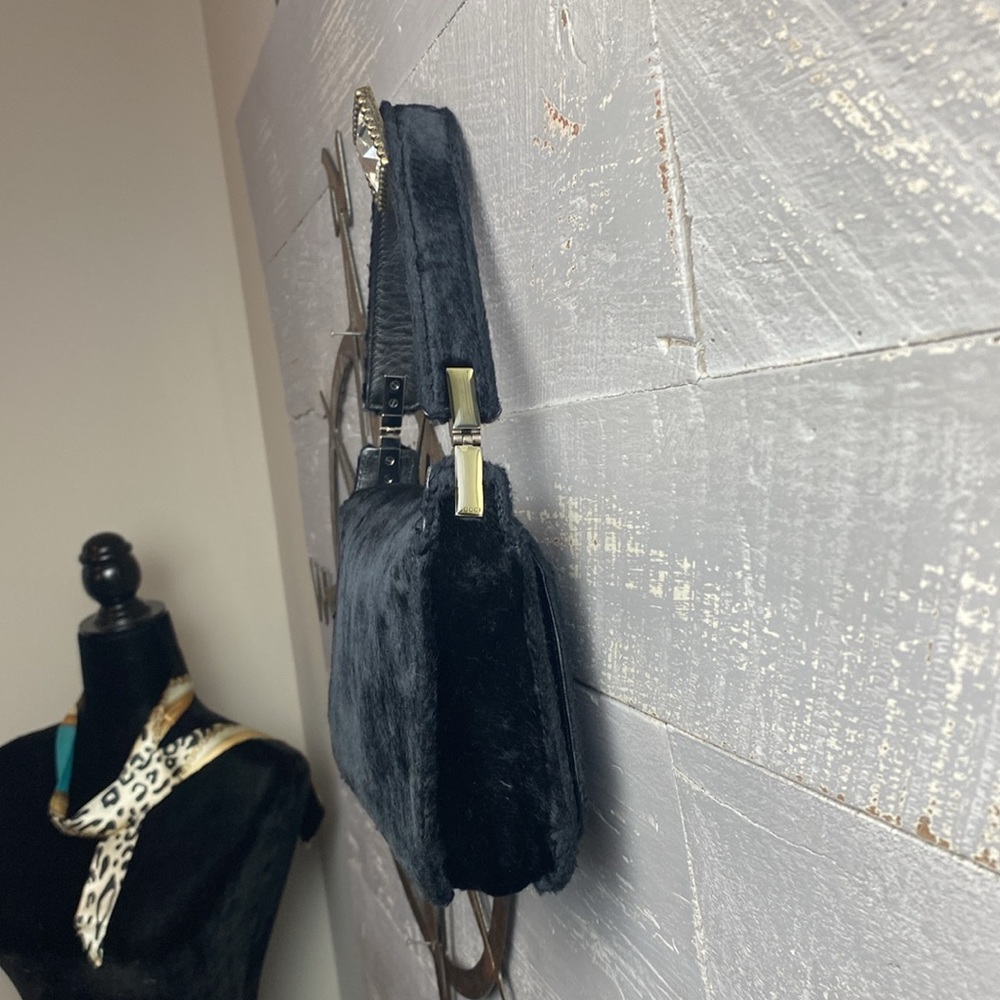 🛑 Donation 🛑 Absolutely adorable Authentic Gucci mini bag - Picture 10 of 13